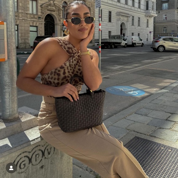 ZARA DRAPED ASYMMETRICAL TULLE BODYSUIT - Picture 4 of 7